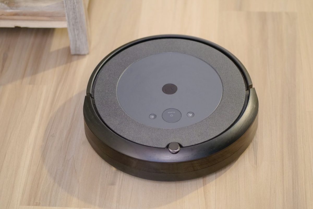 Roomba ou Eufy : quel aspirateur robot choisir