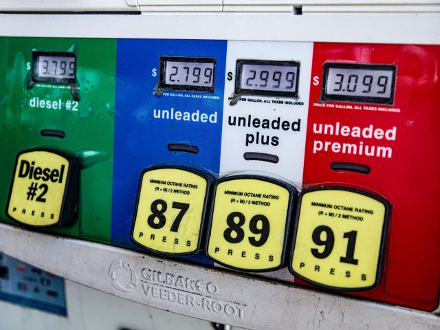 Prime carburant de 100 € prolongée : comment ne pas passer à côté ?