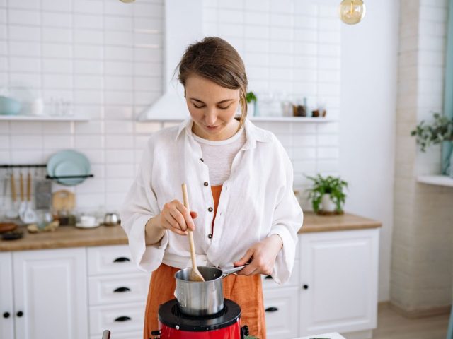 Thermomix ou multicuiseur : lequel choisir pour une famille