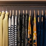 Garde-robe capsule: moins de vêtements, plus de style