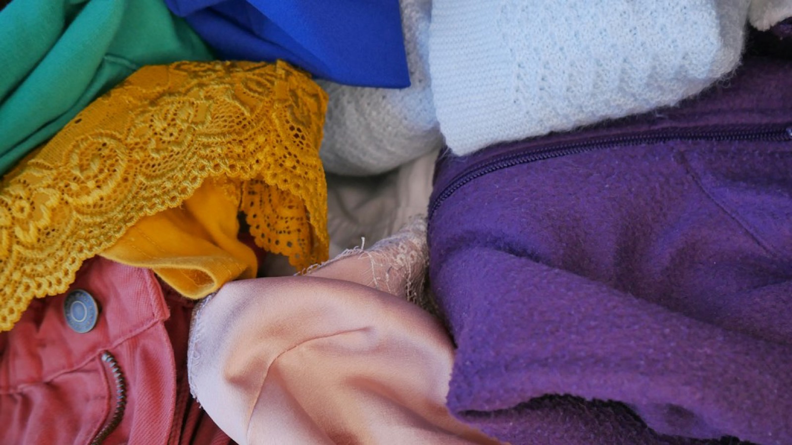 Mix and match vêtement : associer ses pièces sans fausse note