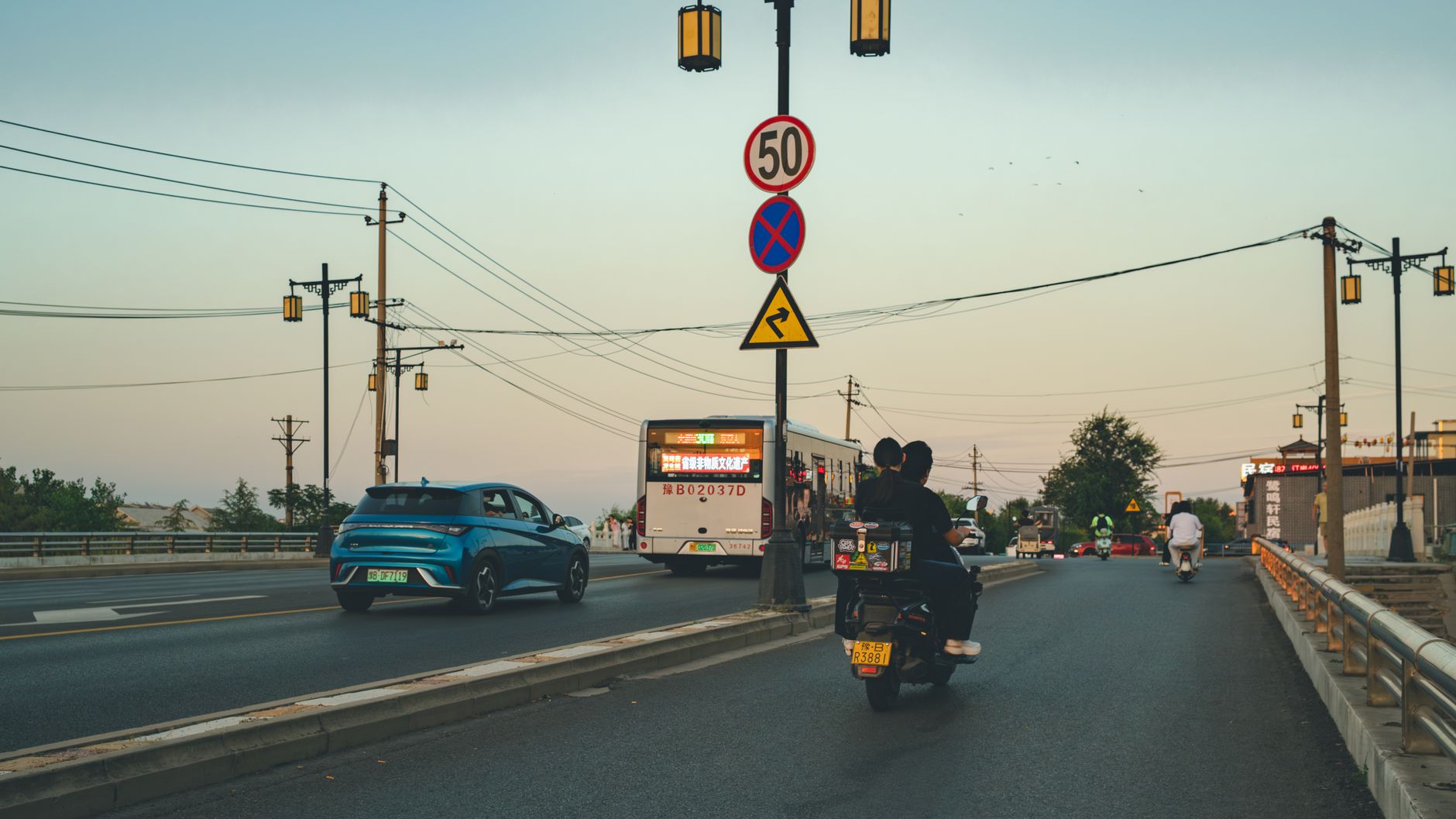 Voitures électriques chinoises : comment obtenir jusqu’à 40 % de remise ?